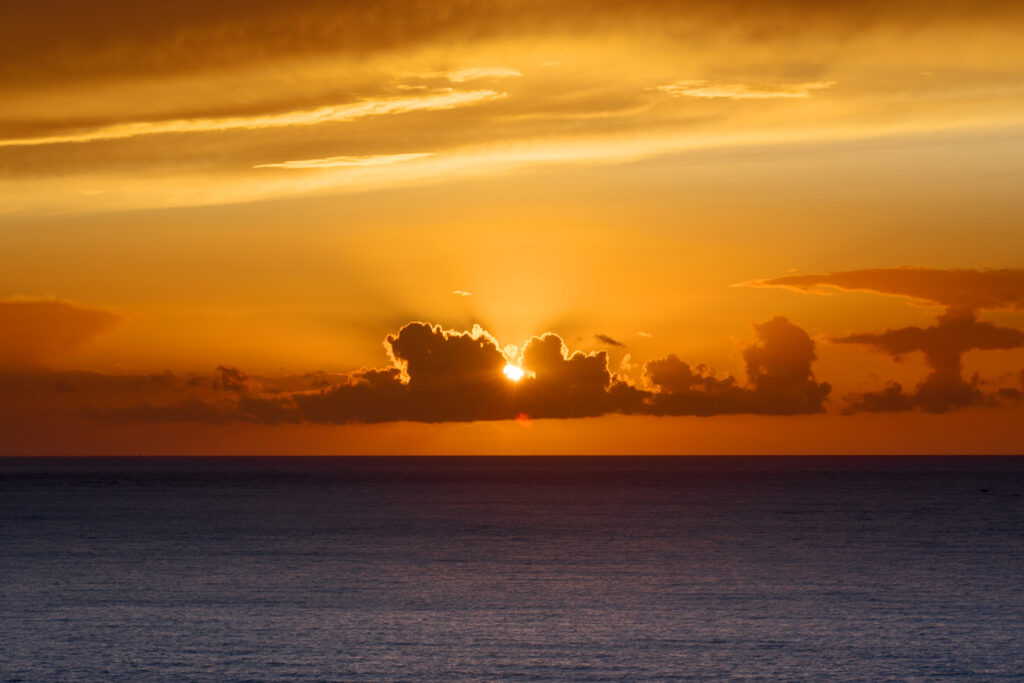 Normandie: Sonnenuntergang am Meer